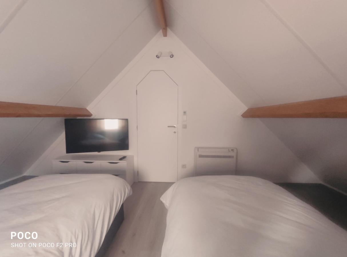 Vakantiewoning Polderhuis 10, Airco En Verwarming In Alle Kamers, Prive Parkeerplaats En Afgesloten Tuin Коксейде Екстер'єр фото