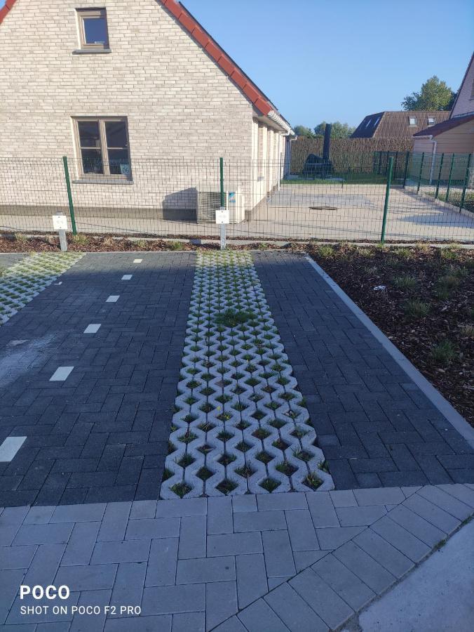 Vakantiewoning Polderhuis 10, Airco En Verwarming In Alle Kamers, Prive Parkeerplaats En Afgesloten Tuin Коксейде Екстер'єр фото