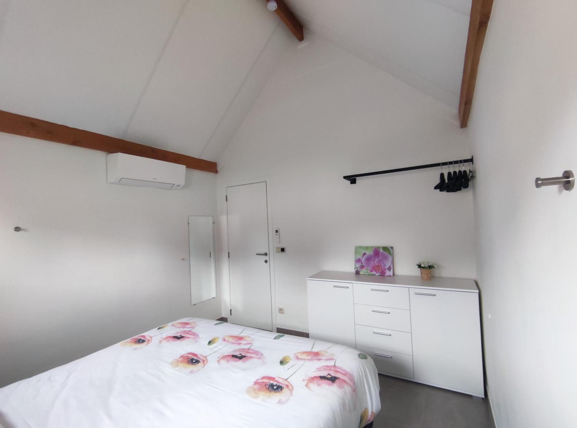 Vakantiewoning Polderhuis 10, Airco En Verwarming In Alle Kamers, Prive Parkeerplaats En Afgesloten Tuin Коксейде Екстер'єр фото